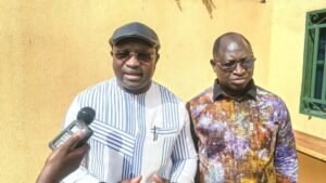 « Aucune femme ne doit mourir en donnant la vie » : La SOGOB à l’offensive contre l’hémorragie du post-partum