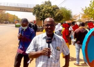 Baisse des prix des produits essentiels génériques : Les citoyens saluent la décision du gouvernement