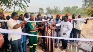 Burkina Faso : De l’eau et de l’espoir à Kabinou pour la future école de paix